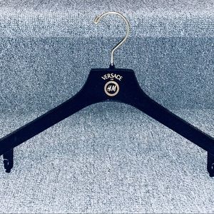 (1) Versace for H&M SMALLER Collection Hanger Velvet Clothes Limited Ed. Black
